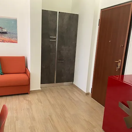 شقة A Casa Di Lucia *